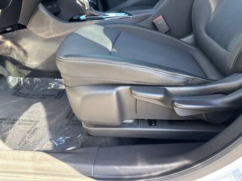 Used 2022 Buick Encore GX Preferred image 20