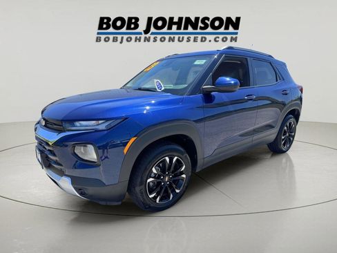Used 2023 Chevrolet TrailBlazer LT w/ Convenience Package AWD/4WD image 7