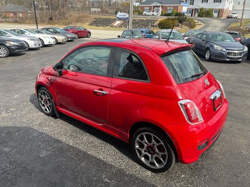 Used 2012 FIAT 500 Sport w/ Safety & Convenience Pkg image 9