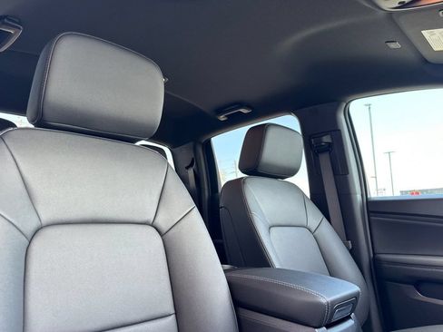 New 2026 GMC Canyon Elevation w/ Convenience Package AWD/4WD image 16