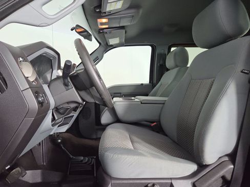 Used 2015 Ford F250 XLT AWD/4WD image 26
