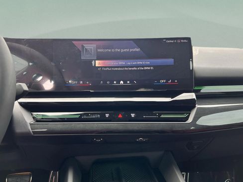 Used 2025 BMW 530i xDrive w/ M Sport Package image 14