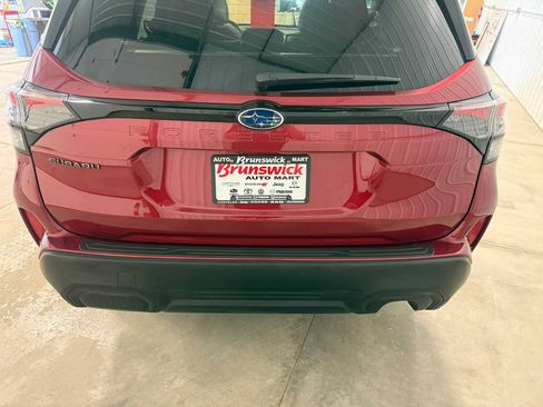 Used 2026 Subaru Forester Premium AWD/4WD image 16