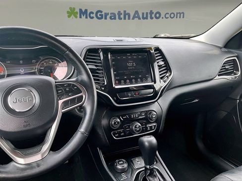 Used 2019 Jeep Cherokee Limited AWD/4WD image 11