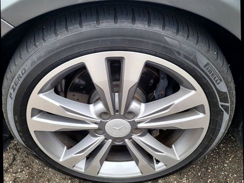 Used 2016 Mercedes-Benz E 350 4MATIC Sedan image 14