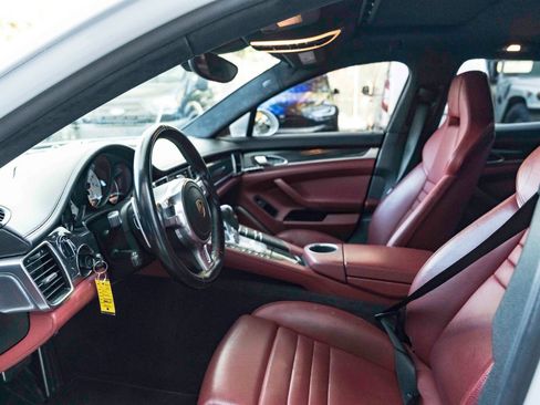 Used 2016 Porsche Panamera GTS AWD/4WD image 18