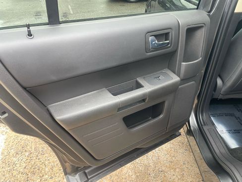 Used 2015 Ford Flex SE FWD image 33