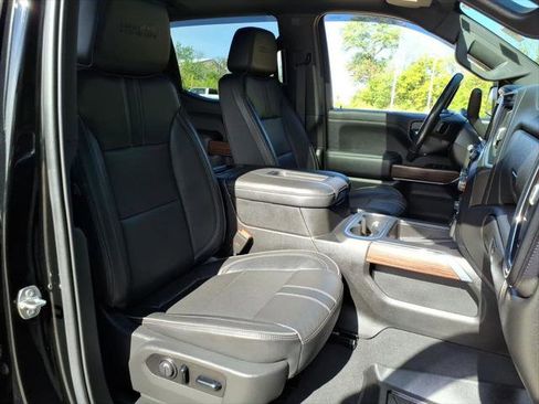 Used 2021 Chevrolet Silverado 1500 High Country w/ Safety Package II AWD/4WD image 9