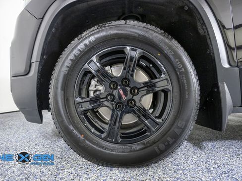 Used 2023 GMC Acadia AT4 w/ LPO, Floor Liner Package AWD/4WD image 51