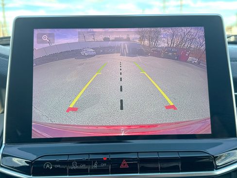 Used 2022 Jeep Compass Limited image 38