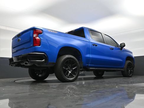 Used 2025 Chevrolet Silverado 1500 LT Trail Boss w/ Convenience Package II AWD/4WD image 24