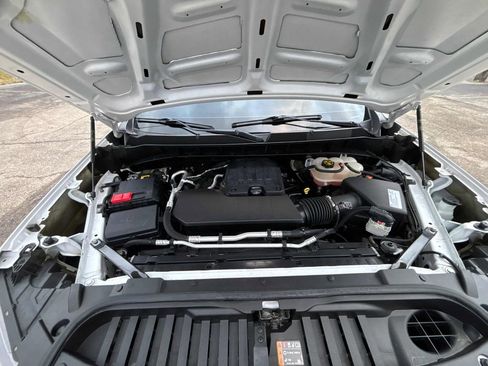 Used 2021 Chevrolet Silverado 1500 Custom image 37