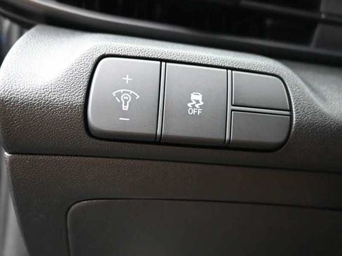 New 2026 Hyundai Elantra SEL Sport FWD image 23