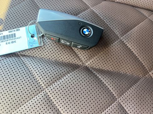 Used 2026 BMW X5 xDrive40i image 36