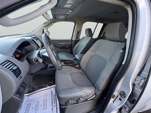 Used 2011 Nissan Xterra S w/ 4X4 Value Package image 24