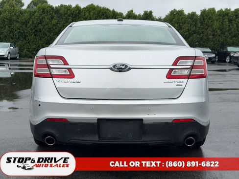 Used 2013 Ford Taurus Limited FWD image 6