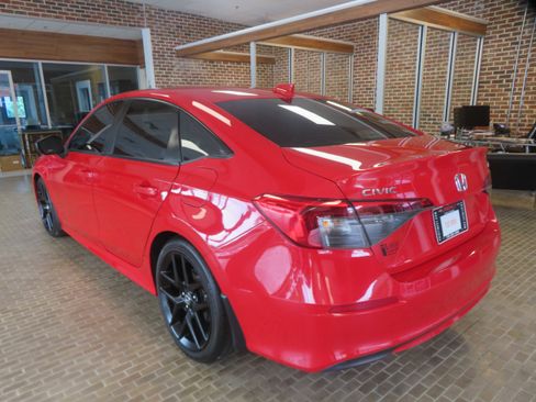 Used 2022 Honda Civic Sport image 7