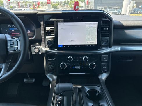 Used 2025 Ford F150 Lariat w/ Equipment Group 502A High AWD/4WD image 19