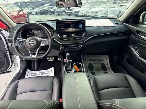 Used 2024 Nissan Altima 2.5 SL image 13