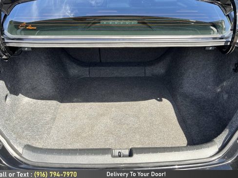 Used 2019 Honda Accord Sport image 11