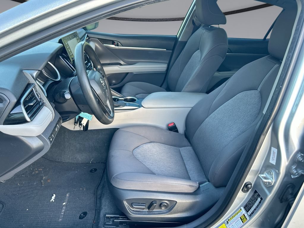 Used 2024 Toyota Camry LE FWD image 11