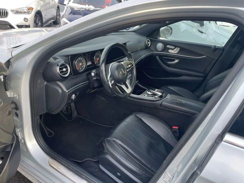 Used 2019 Mercedes-Benz E 300 4MATIC image 18