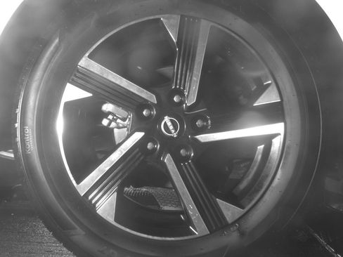 Used 2025 Nissan Sentra SV image 15