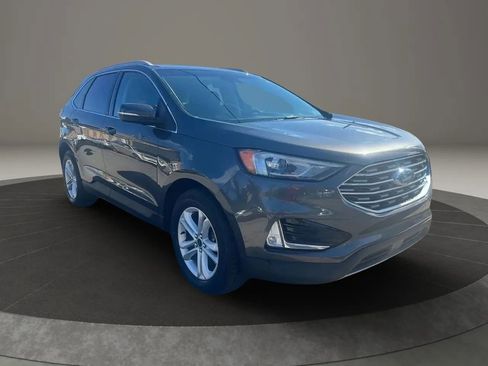 Used 2020 Ford Edge SEL w/ Convenience Package image 3