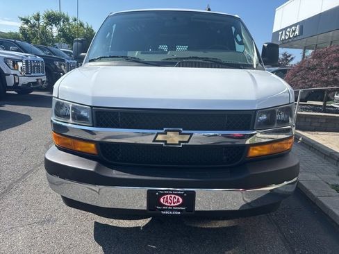 Used 2023 Chevrolet Express 2500 w/ Driver Convenience Package image 2