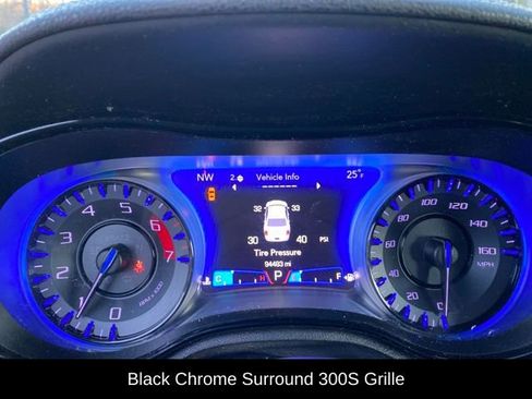 Used 2019 Chrysler 300 S w/ S Model Appearance Package image 9