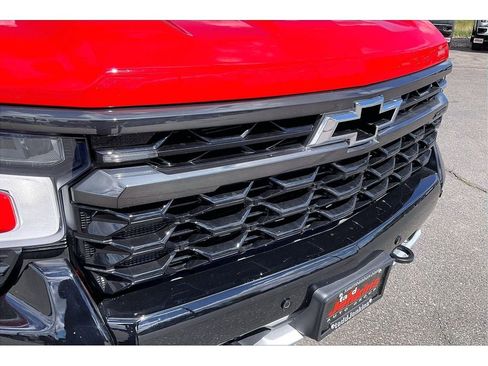 Used 2026 Chevrolet Silverado 1500 ZR2 w/ Dark Appearance Package AWD/4WD image 31