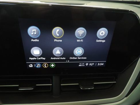 Used 2026 Chevrolet Trax LS w/ LS Convenience Package FWD image 20