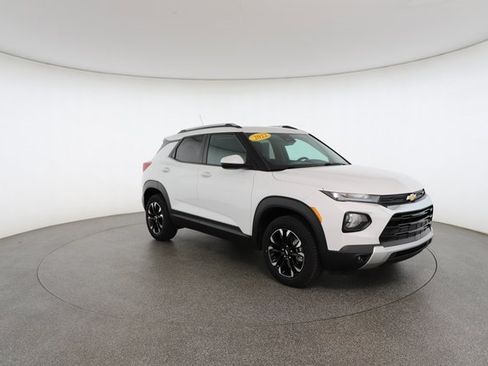 Used 2022 Chevrolet TrailBlazer LT w/ Convenience Package image 27