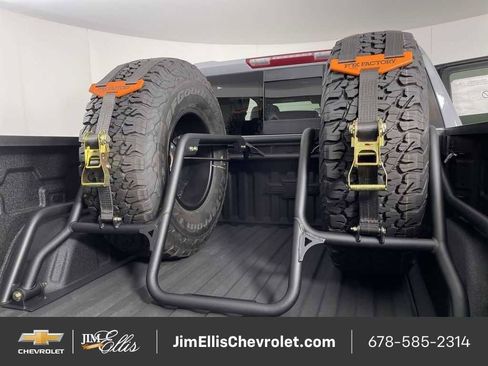 New 2025 Chevrolet Silverado 1500 RST AWD/4WD image 74