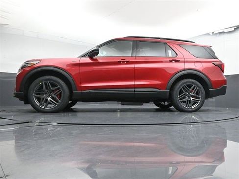 New 2026 Ford Explorer ST-Line w/ ST-Line Street Pack image 27