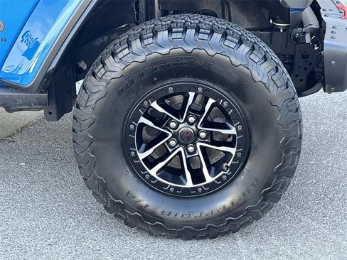 Used 2024 Jeep Wrangler Unlimited Rubicon image 11