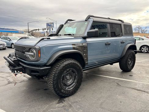 Used 2024 Ford Bronco Everglades image 3