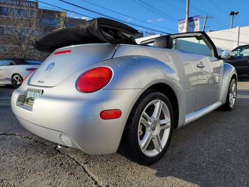 Used 2004 Volkswagen Beetle GLS image 9