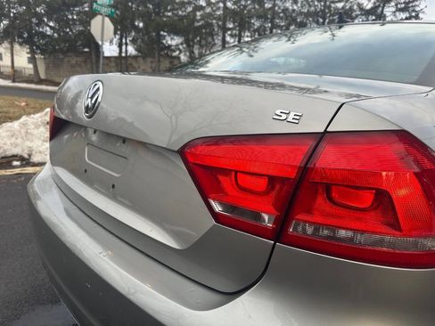 Used 2012 Volkswagen Passat 2.5 SE image 8