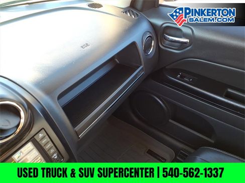 Used 2016 Jeep Patriot High Altitude image 28