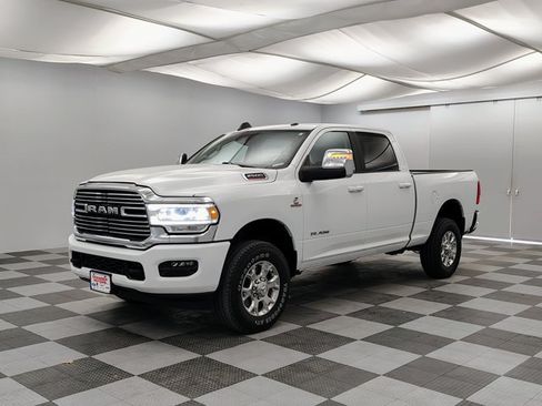 Used 2024 RAM 2500 Laramie w/ Safety Group AWD/4WD image 5