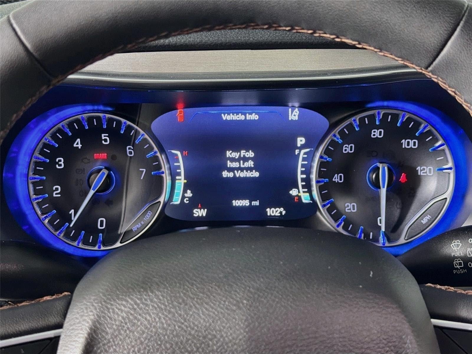 Used 2024 Chrysler Pacifica Pinnacle FWD image 14
