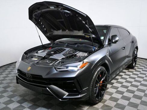 Used 2024 Lamborghini Urus S AWD/4WD image 11