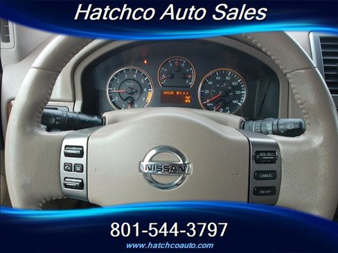 Used 2011 Nissan Armada SL image 25