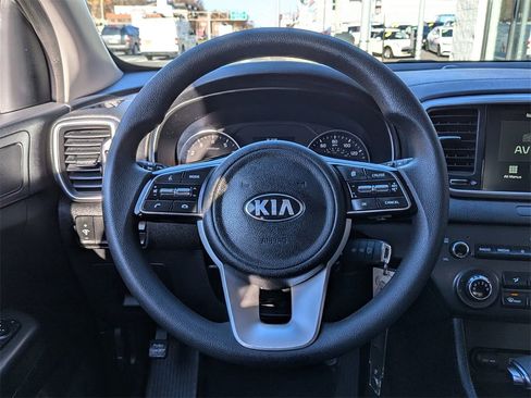 Used 2020 Kia Sportage LX image 13