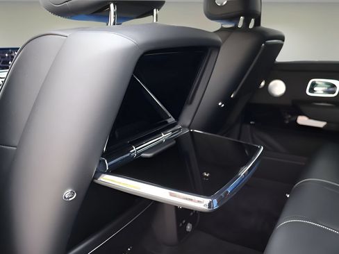Certified 2026 Rolls-Royce Cullinan Black Badge AWD/4WD image 20
