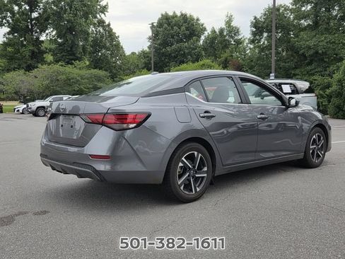 Used 2025 Nissan Sentra SV FWD image 5