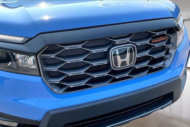 Certified 2025 Honda Passport TrailSport image 29