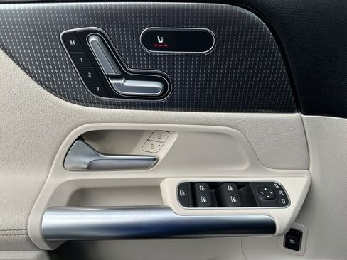 Certified 2023 Mercedes-Benz GLA 250 4MATIC image 14