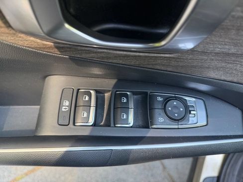 Used 2021 Kia Sorento EX w/ Panoramic Sunroof Package AWD/4WD image 12